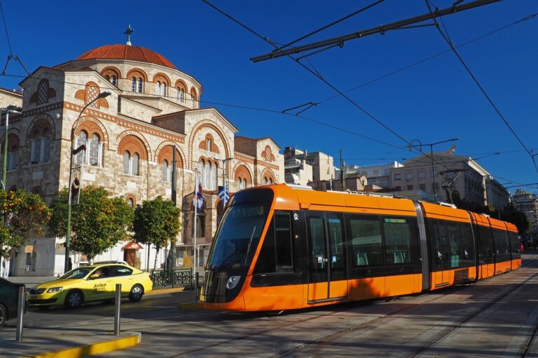 Ultimate Guide to Public Transport in Athens: Metro, Buses, Trams ...