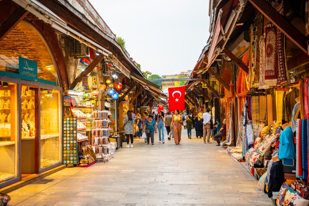 Exploring the best Markets in Istanbul: What to Buy and Where