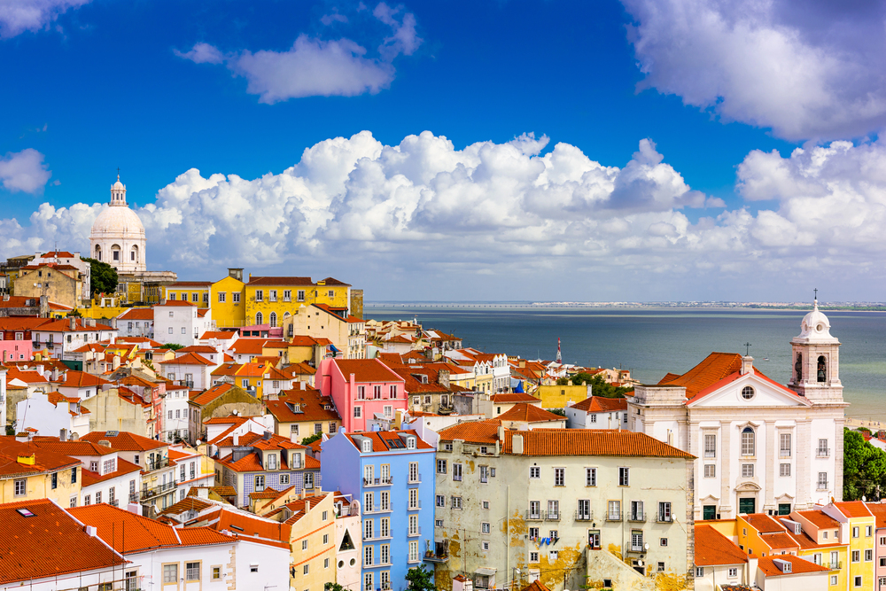 Explore the Alfama District in Lisbon: A Walk Through History