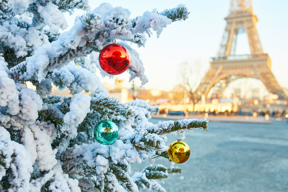 Christmas in Paris: Festive Markets, Lights, and Events